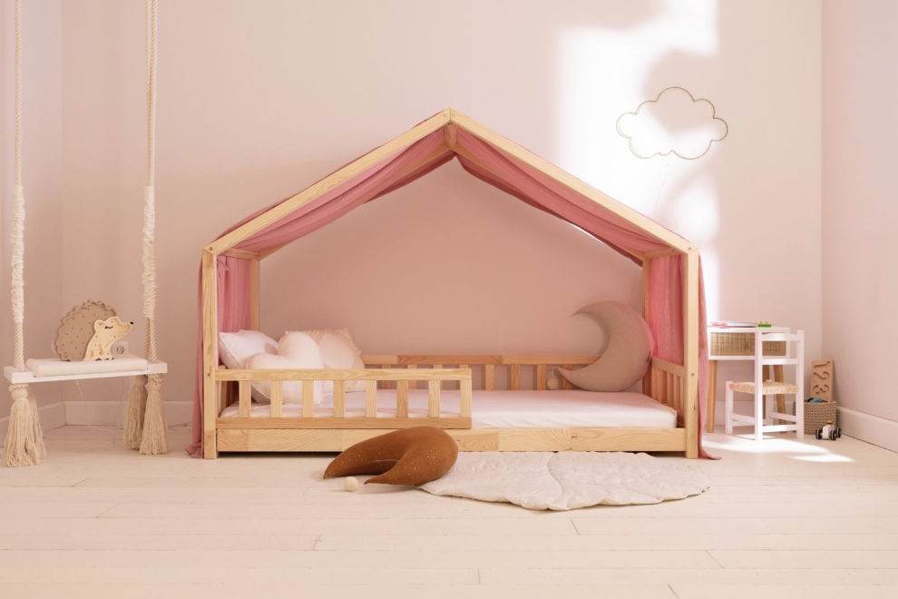 Véu de cama casinha Bege com pontos dourados - Modelo DK - 140x450cm