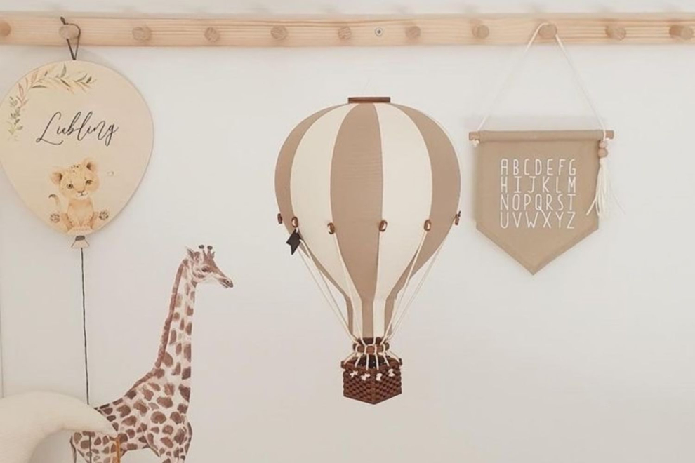 Light Grey Hot Air Balloon - Size: S