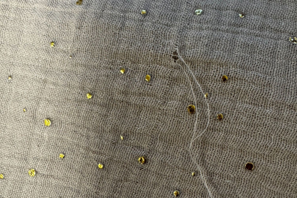 Telo per Letto a Capanna Beige a Pois Dorati - Modello DK