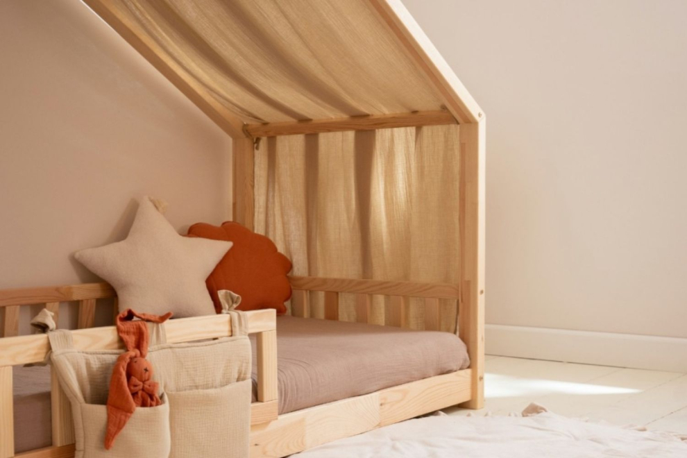 Tela Cama Beige con Lunares Dorados - Modelo DK